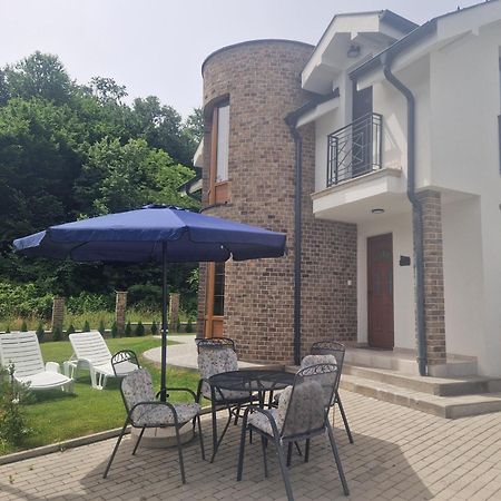 Aparthotel Crown House Vrnjačka Banja Exterior foto